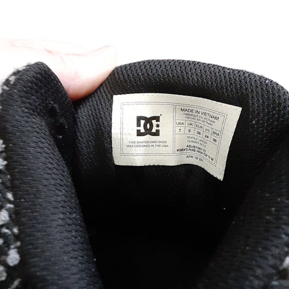 DC Skater Shoes Womens Pure High-Top TX SE Size 7 ADJS 100115 Like New - Picture 2 of 9